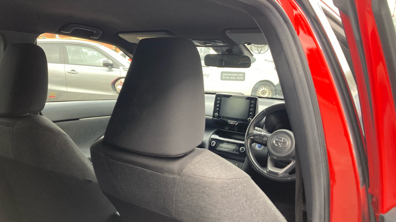 Toyota Yaris Cross 1.5 Hybrid Design 5dr CVT Hybrid Estate